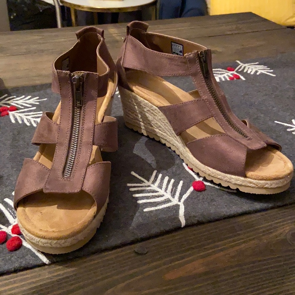 Great condition very comfortable Sketchers